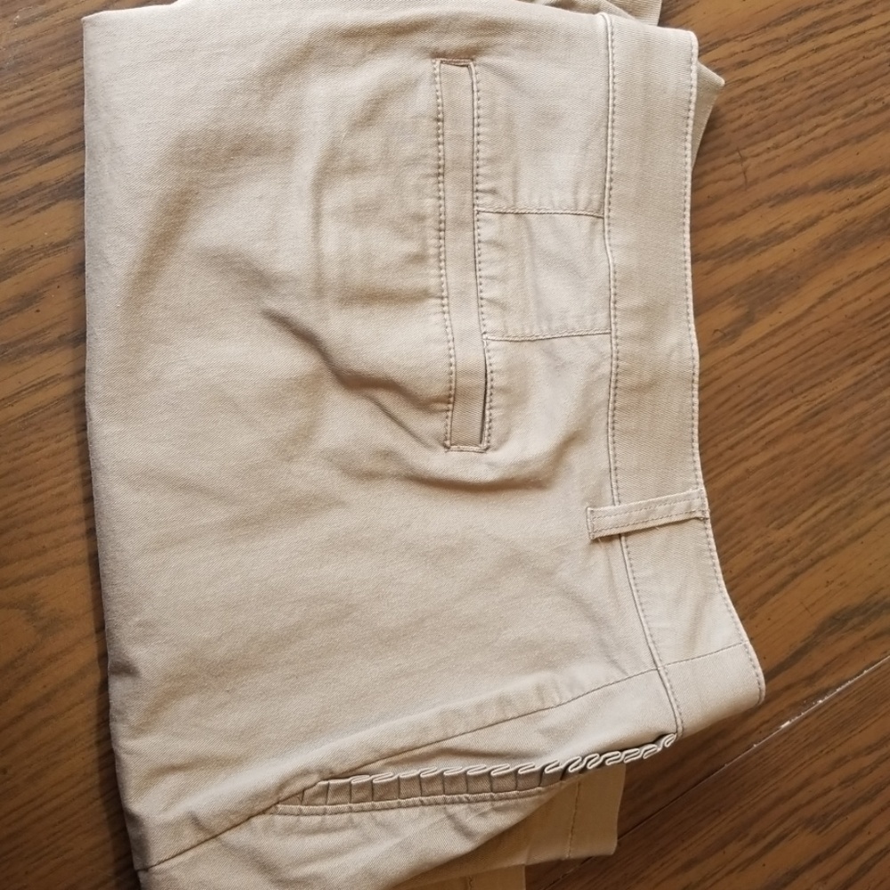 Girlfriend Shorts